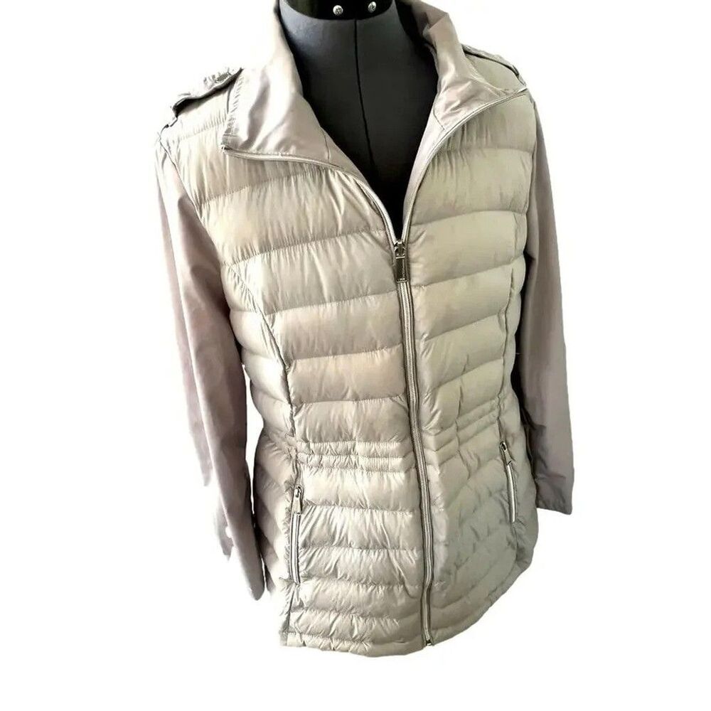 BCBGeneration Sz Large Gray Down Filled Removable hood puffer jacket adjustable